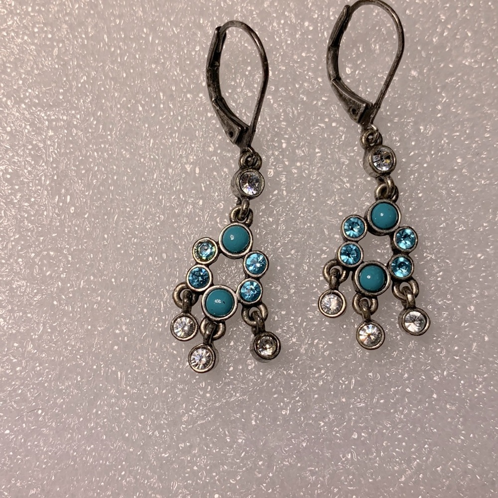 Turquoise bead and crystal gem dangle earrings